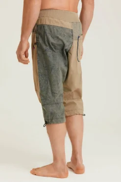 Flash Sale Baz 3/4 Men Shorts