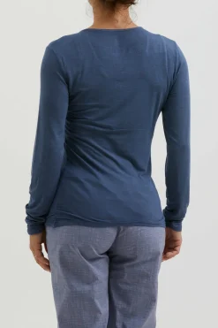 Discount Lia2 Women Long Sleeve & Fleece