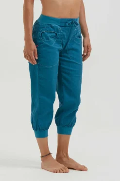 Hot N Remix2.2 Women Shorts