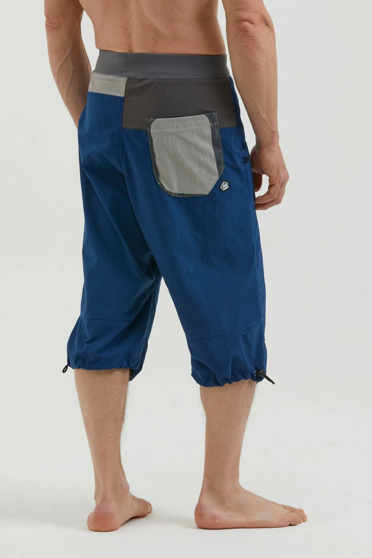 Hot 3Qart2.2 Men Shorts
